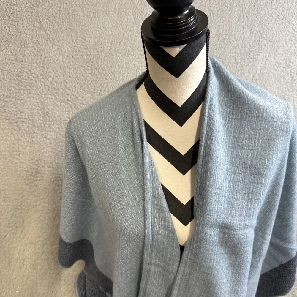 Nine‎ West Shawl Womens One Size Blue Plaid Cover Up Scarf Soft New With Tag